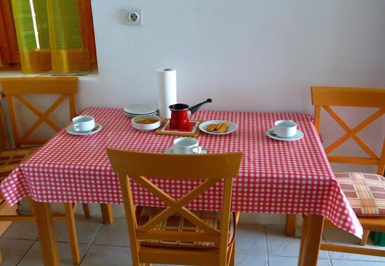 Holiday home Villa Jadran - seaview Preko Esterno foto